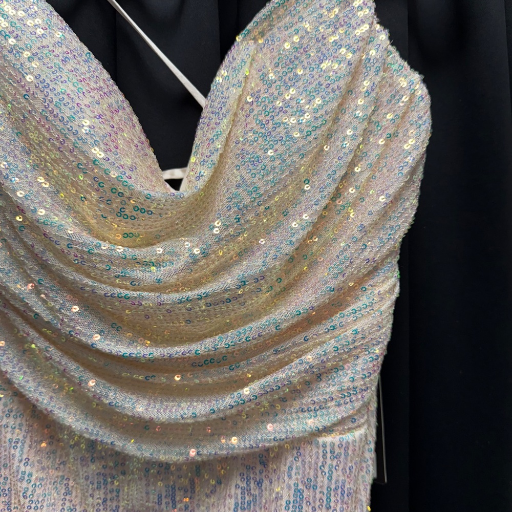 NWT Nox Anabel T737 Sequin Lace Up Back in Cream - Picture 2 of 4